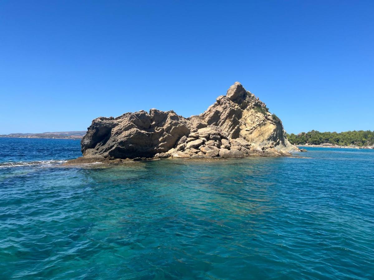 Apollonides Seafront Villa1 Aoede 里科索翁 外观 照片
